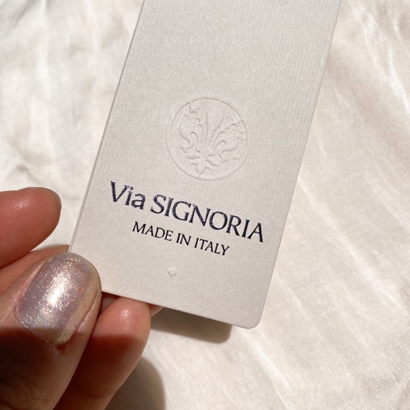 🐚 VIA SIGNORIA BEIGE SILK TOP! - Picture 11 of 16